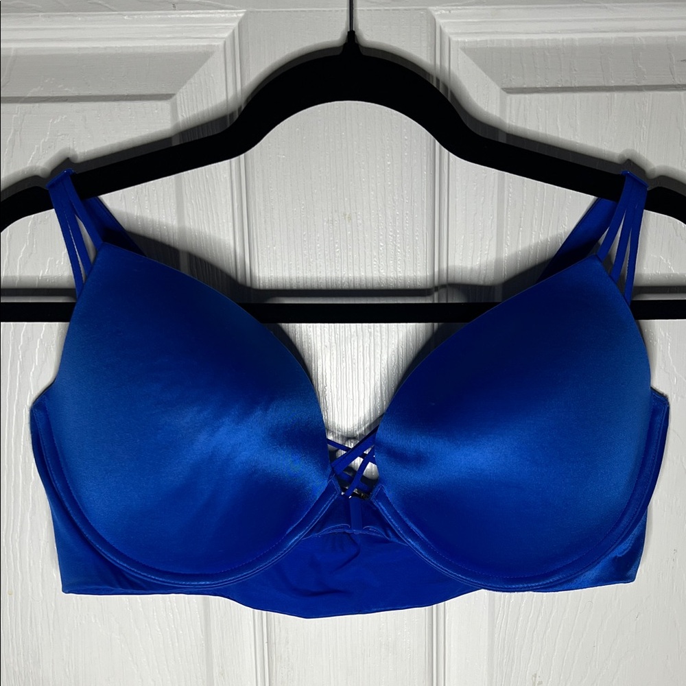 Victoria's Secret Vibrant Blue Bra